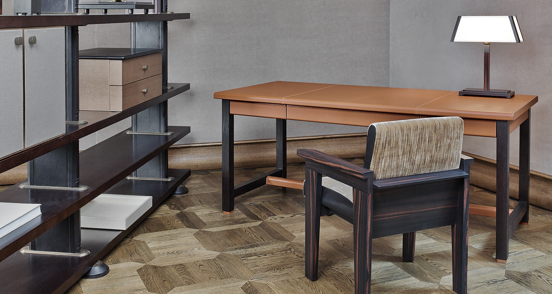 Ernest is a refined writing desk with wooden structure and covered in leather from the Promemoria's catalogue | Promemoria