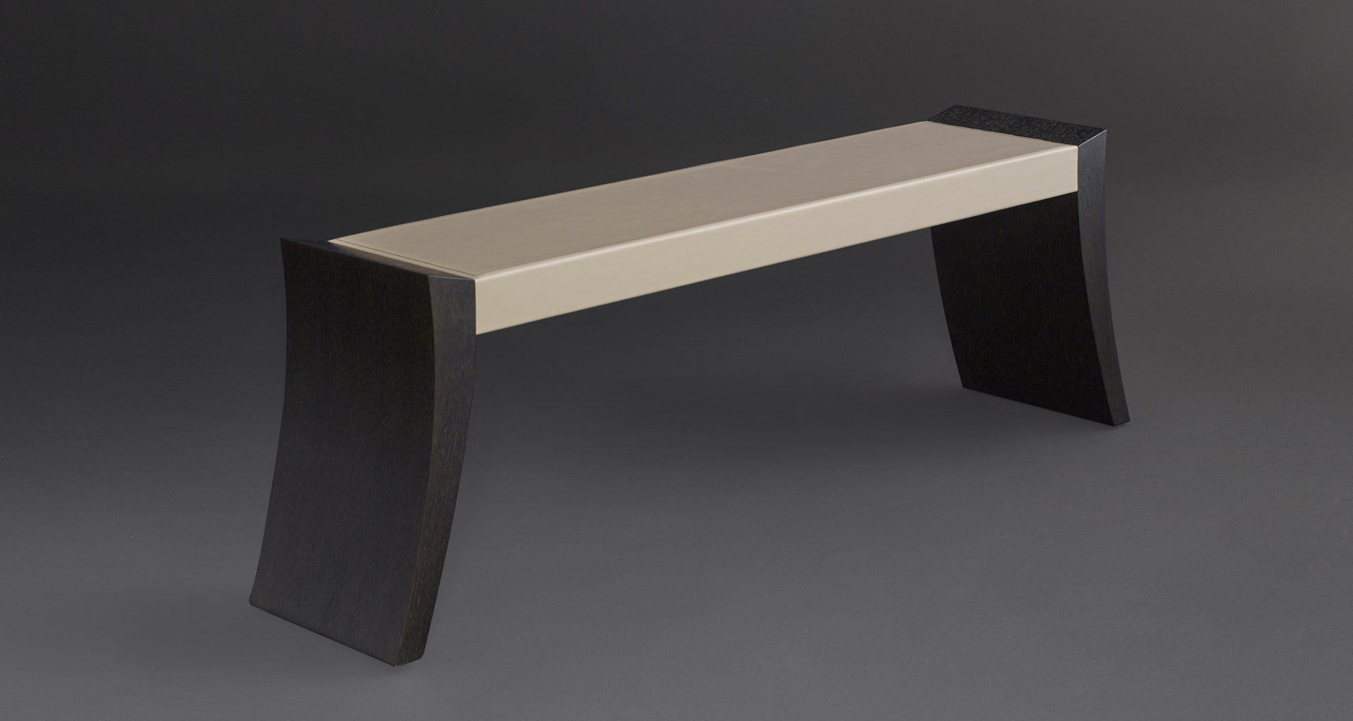Saphire is a wooden bench, available with leather or galuchat top, from Promemoria's catalogue | Promemoria
